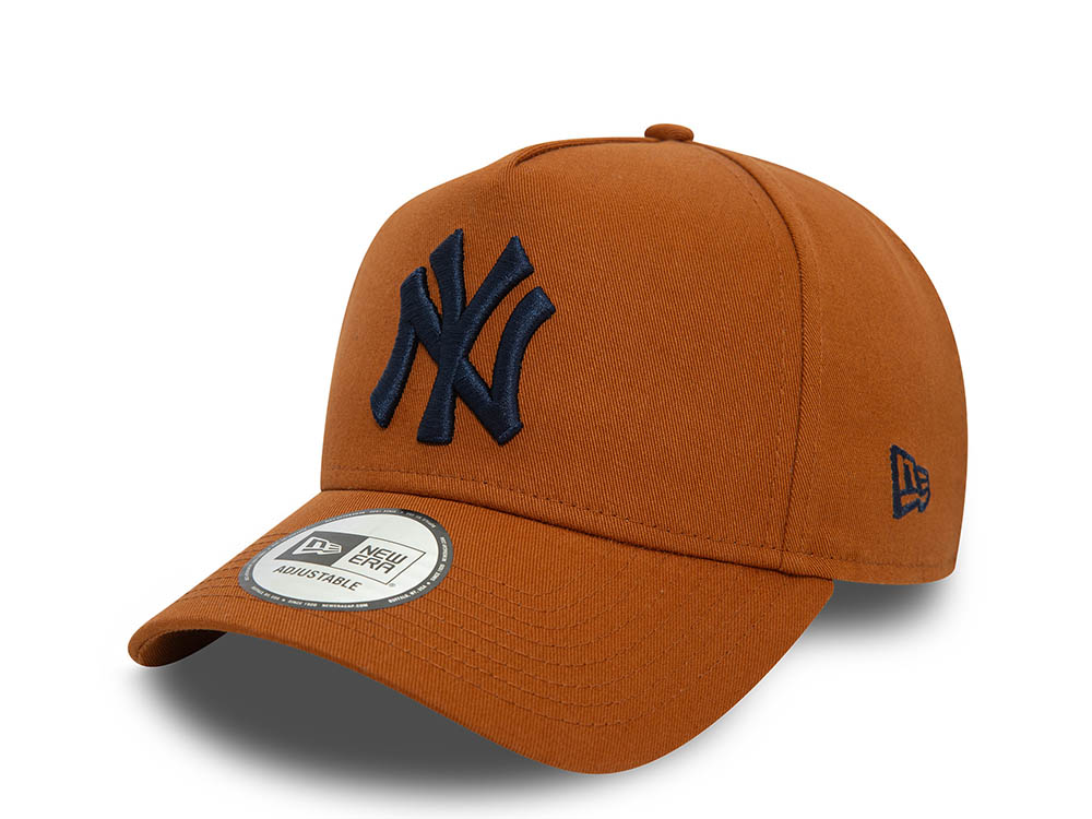 New Era New York Yankees Essential League Adjustable A Frame Snapback Cap