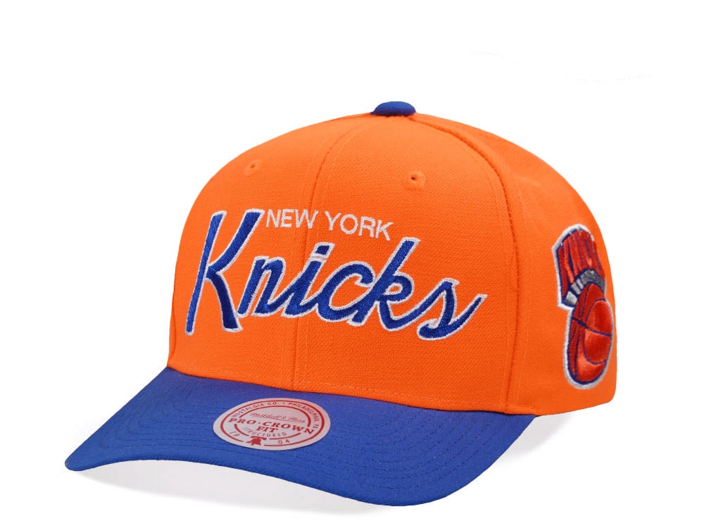 Mitchell & Ness New York Knicks Two Tone Pro Crown Fit Snapback Cap