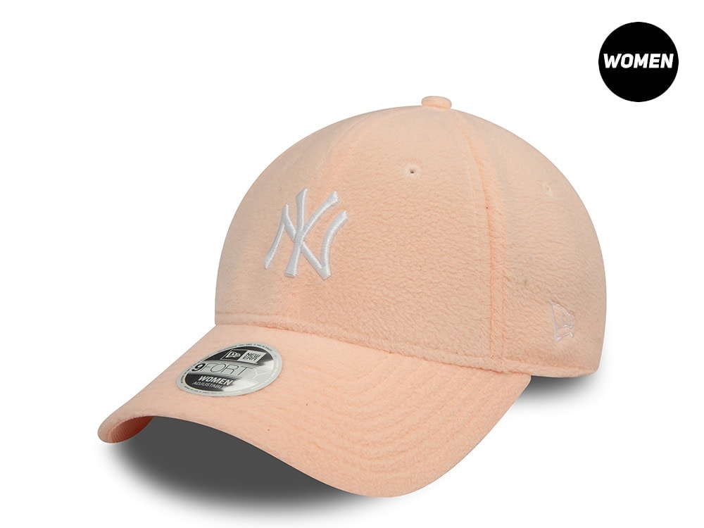 New Era New York Yankees Cosy Pink Womens 9Forty Strapback Cap